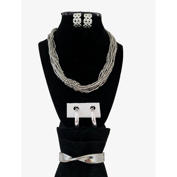 Silvertone Necklace, Bracelet & One Avon SP Signed Earrings & Hoop Earrings - Picture 6 of 10